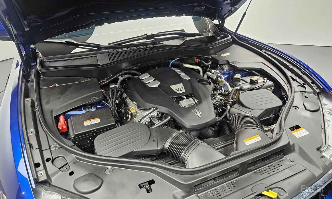 Фото 6 - Maserati Levante