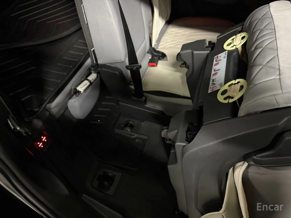 Фото 12 - Audi Q7