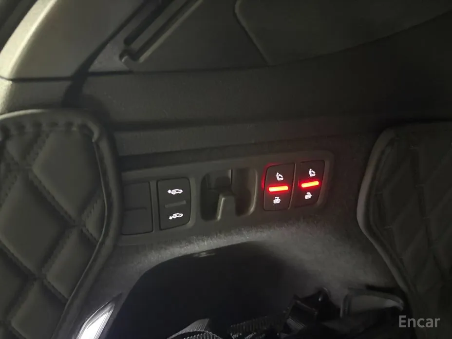 Фото 13 - Audi Q7