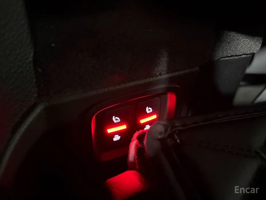 Фото 18 - Audi Q7