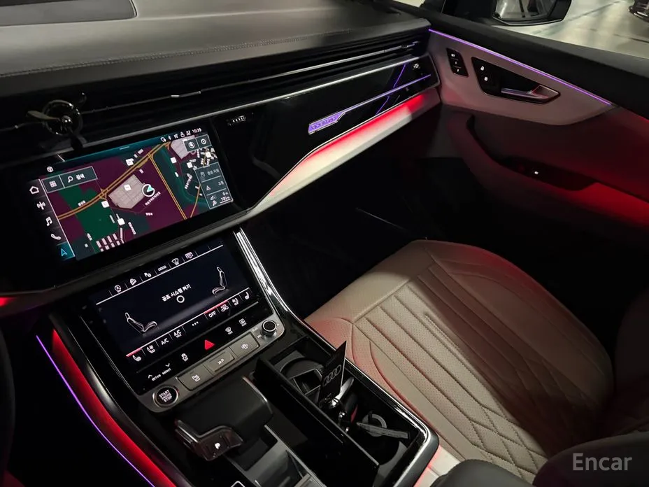 Фото 8 - Audi Q7