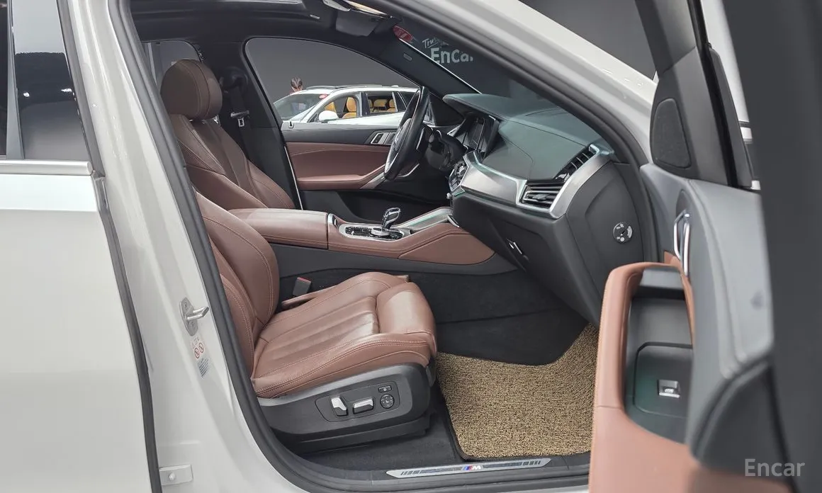 Фото 10 - BMW X6