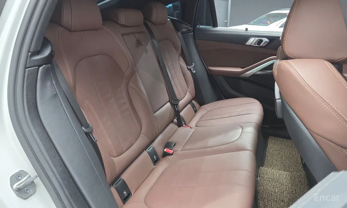 Фото 12 - BMW X6