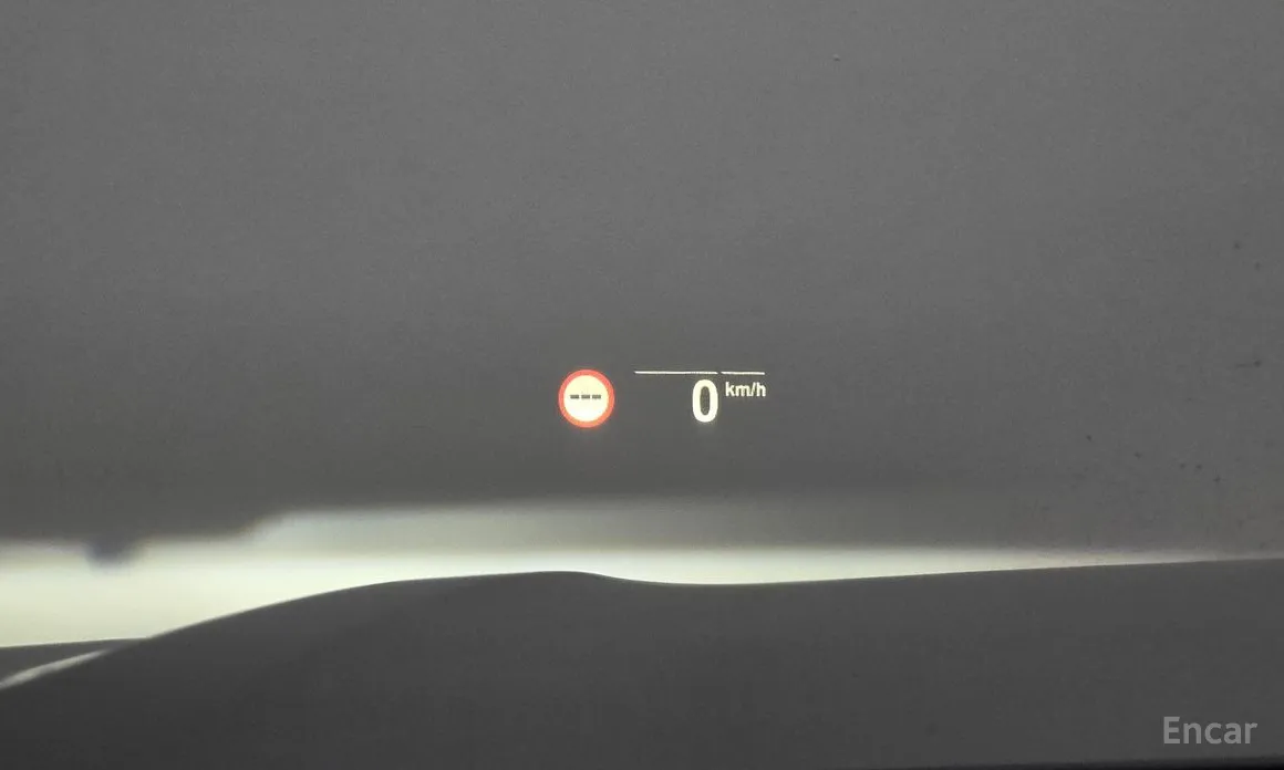 Фото 17 - BMW 7 Series