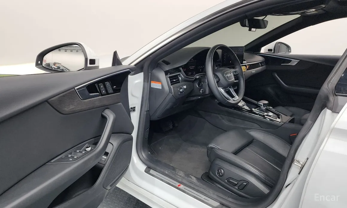 Фото 10 - Audi A5