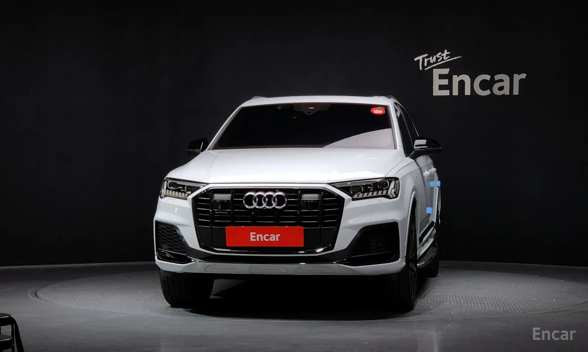 Фото 3 - Audi Q7