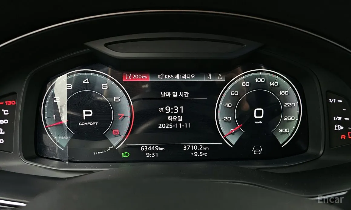 Фото 8 - Audi Q7