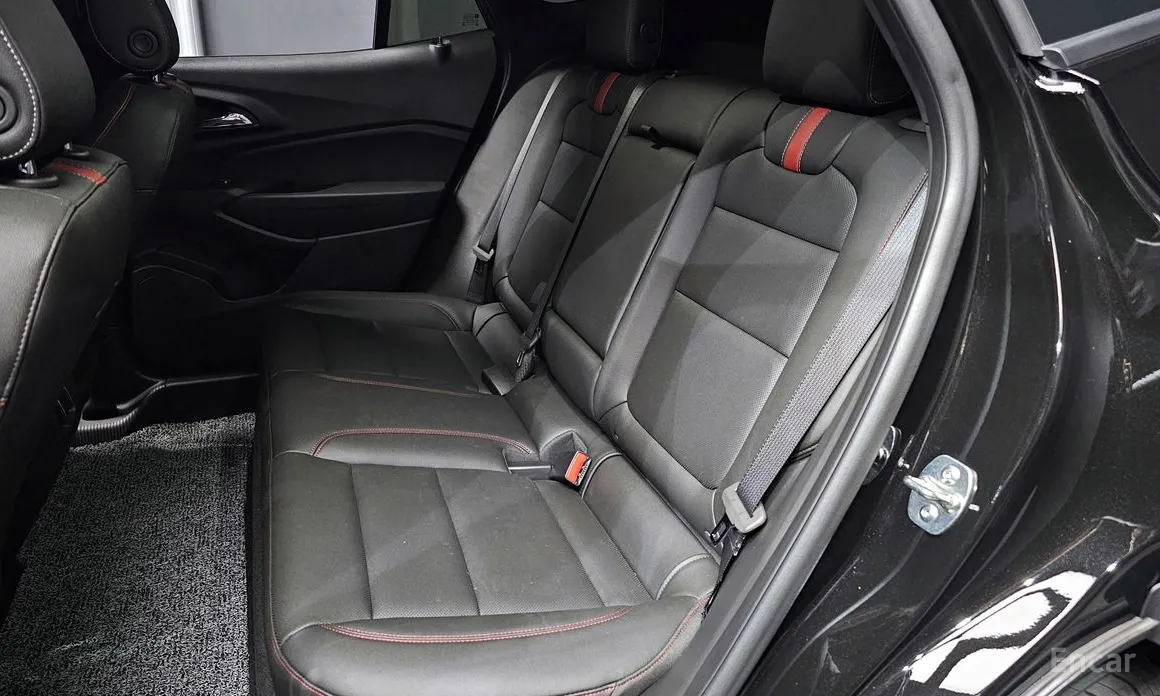 Фото 12 - Chevrolet Trax