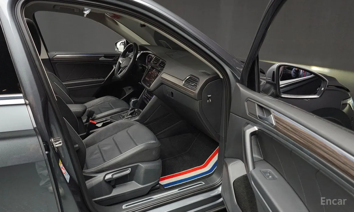 Фото 10 - Volkswagen Tiguan
