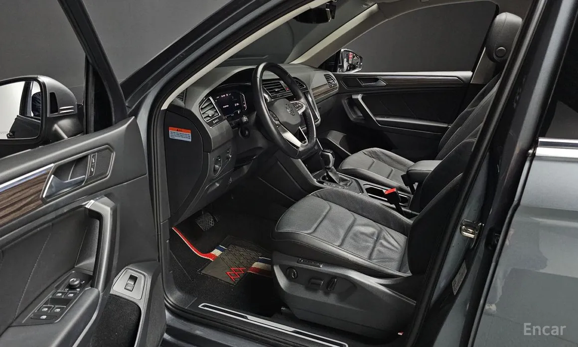 Фото 11 - Volkswagen Tiguan