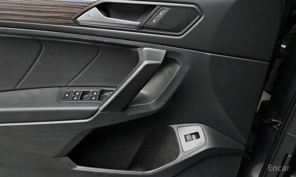 Фото 17 - Volkswagen Tiguan