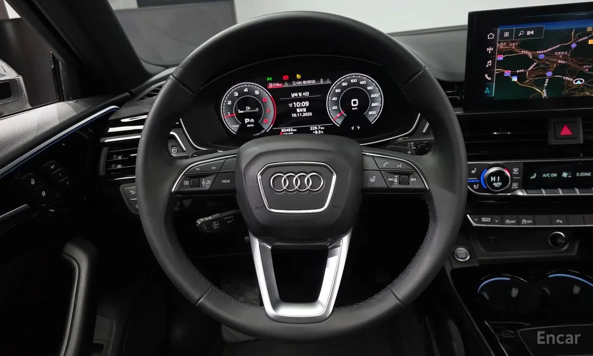 Фото 13 - Audi A4