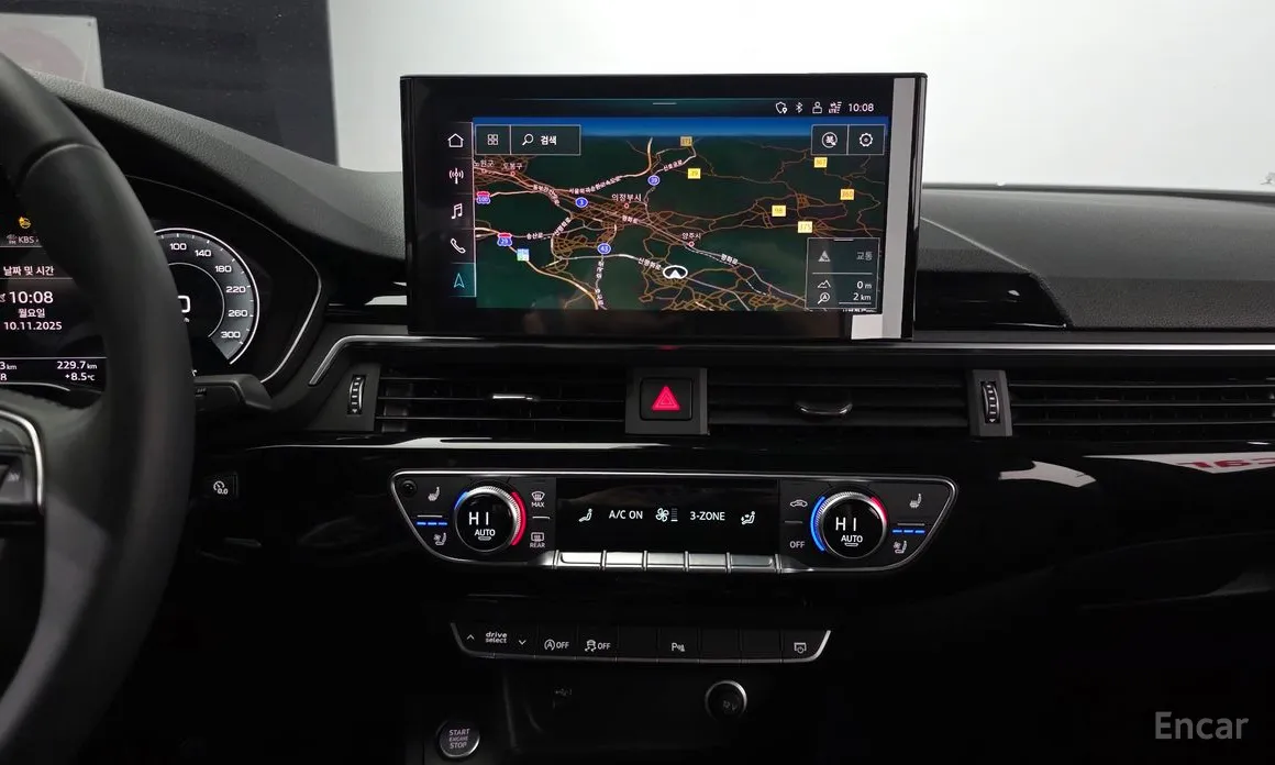 Фото 14 - Audi A4