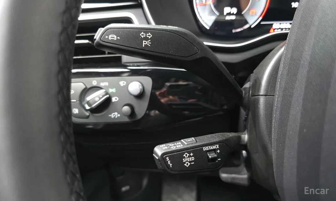 Фото 16 - Audi A4