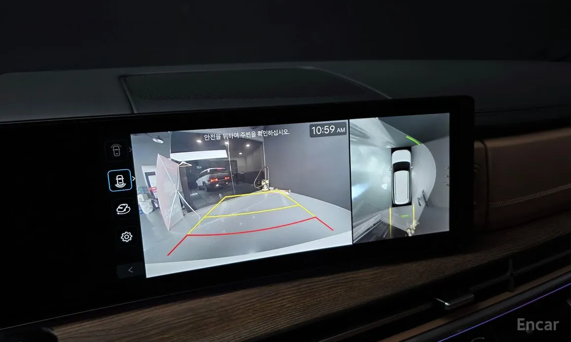 Фото 16 - Hyundai Santa Fe