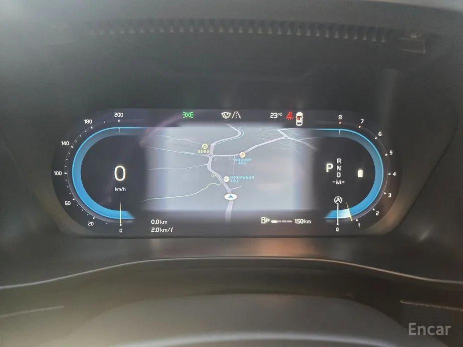 Фото 14 - Volvo XC40