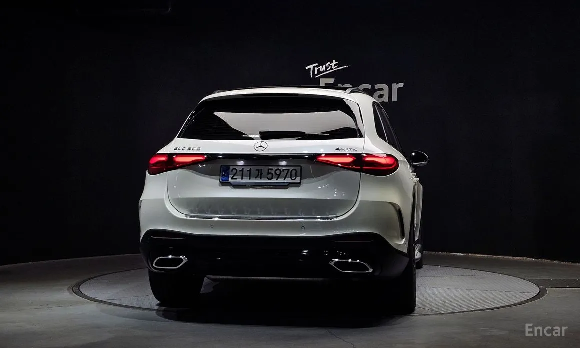 Фото 4 - Mercedes-Benz GLC-Class