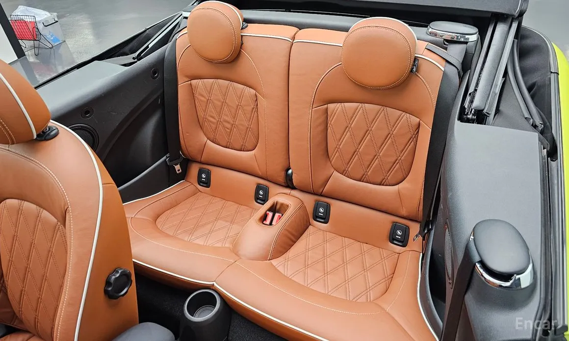 Фото 12 - Mini Cooper Convertible