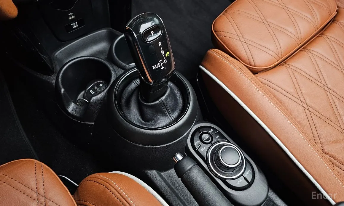 Фото 9 - Mini Cooper Convertible