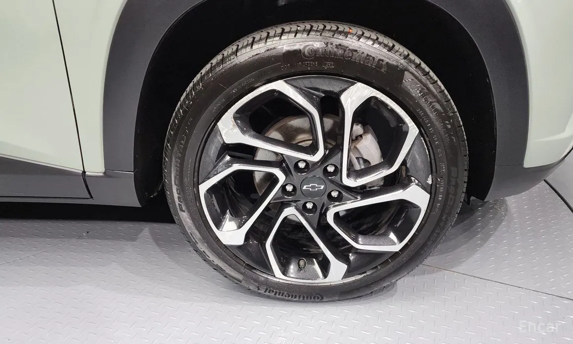 Фото 5 - Chevrolet Trax