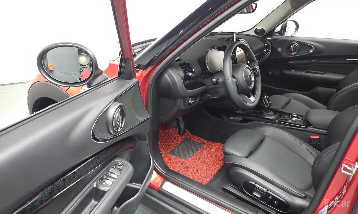 Фото 11 - Mini Clubman