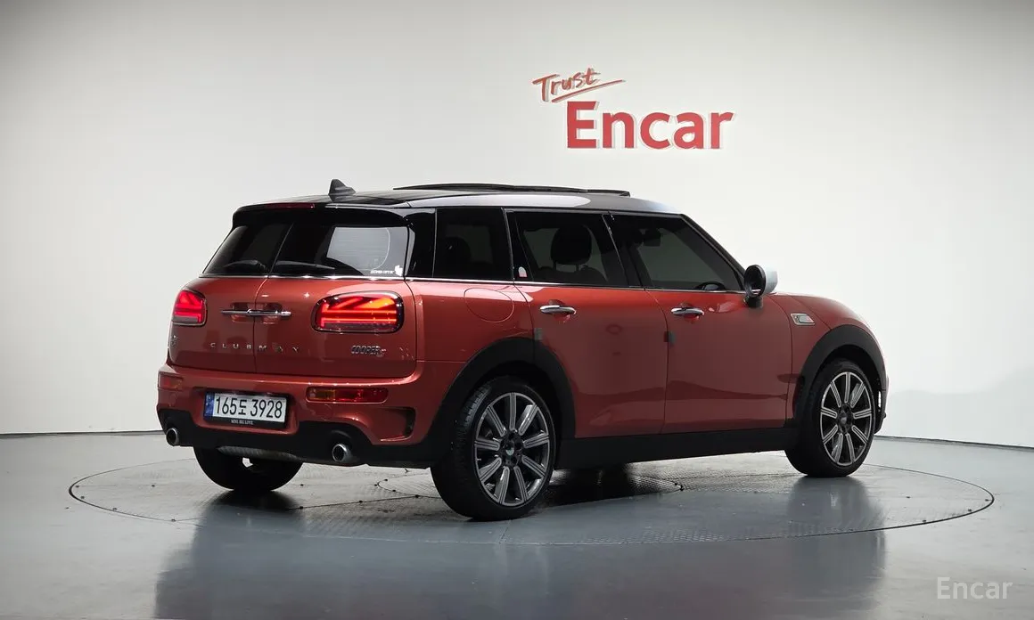 Фото 2 - Mini Clubman