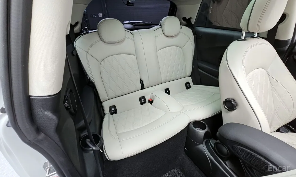 Фото 12 - Mini Cooper