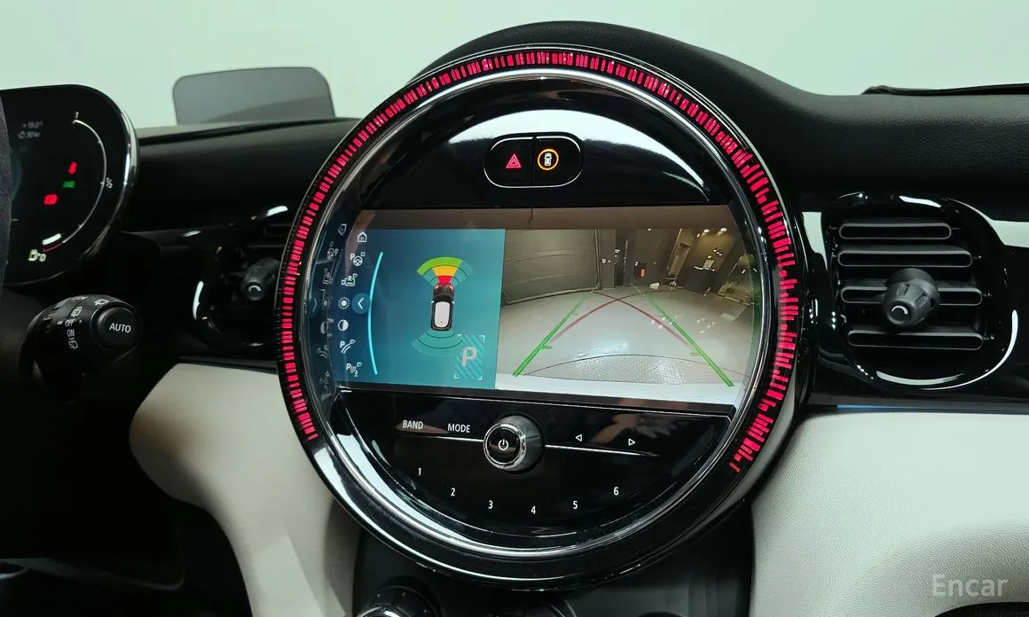 Фото 14 - Mini Cooper