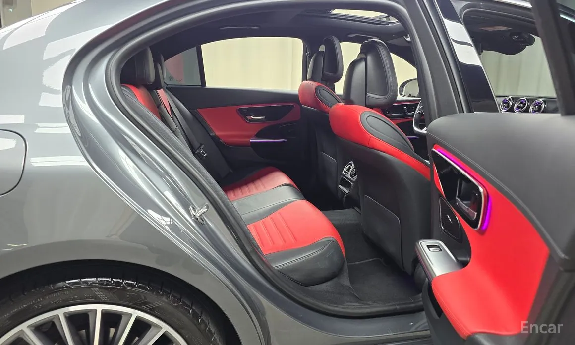 Фото 12 - Mercedes-Benz C-Class