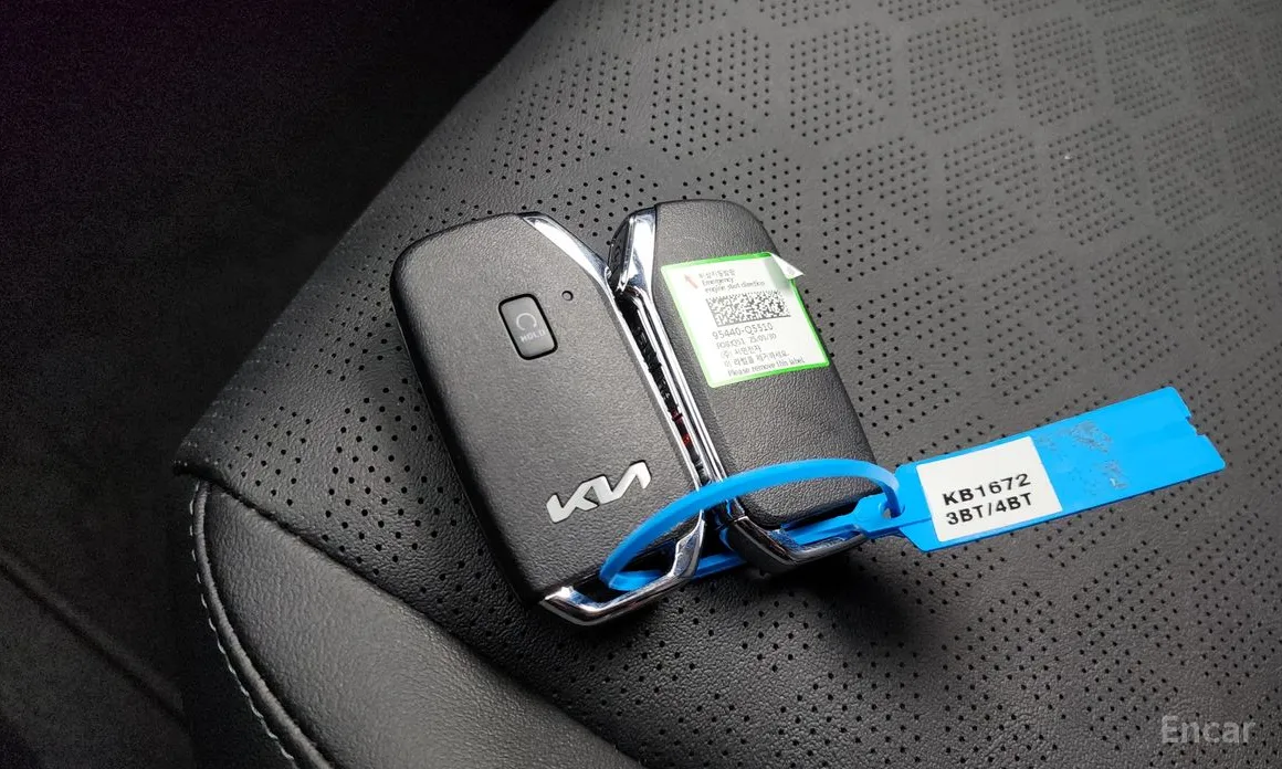 Фото 17 - Kia Seltos