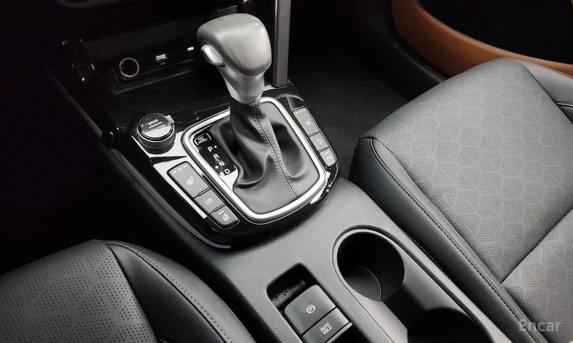 Фото 9 - Kia Seltos