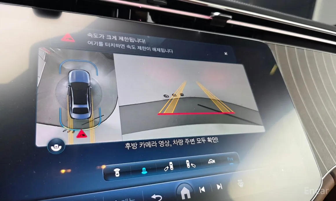 Фото 15 - Mercedes-Benz E-Class