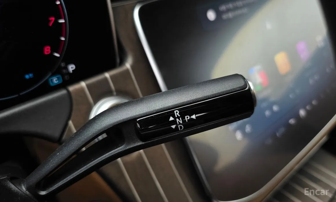 Фото 9 - Mercedes-Benz E-Class