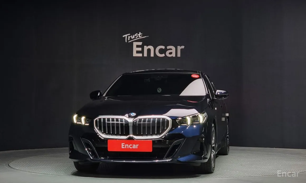 Фото 3 - BMW 5 Series