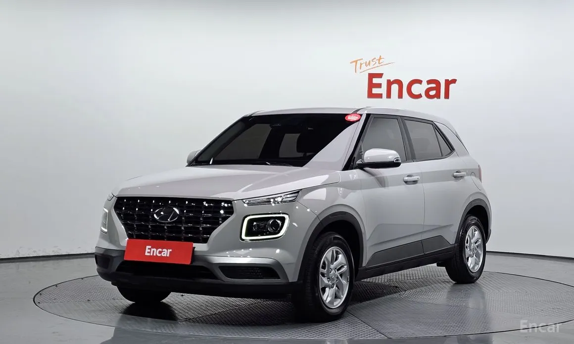 Фото 1 - Hyundai Venue