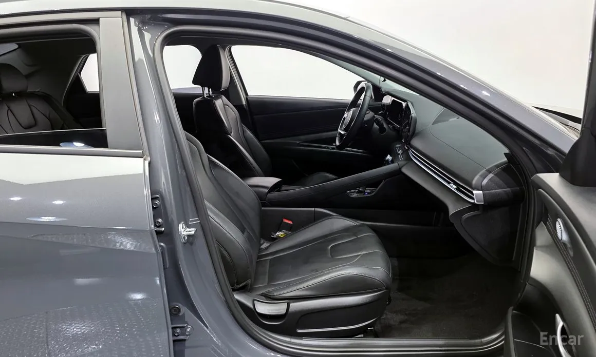 Фото 10 - Hyundai Avante