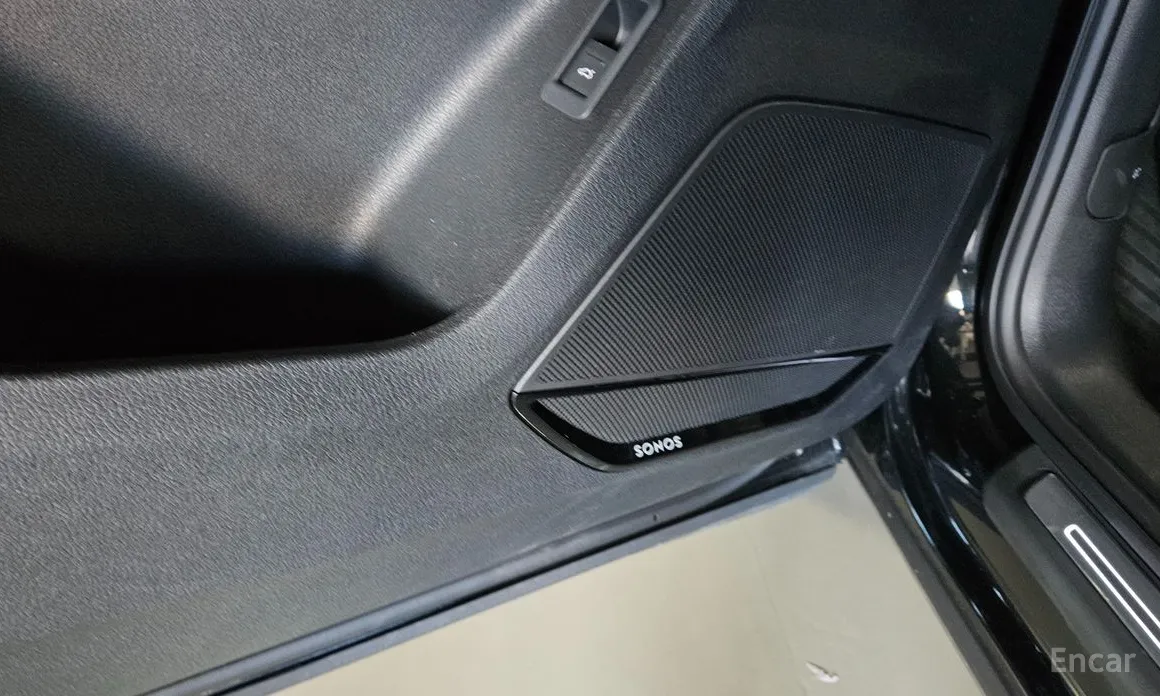 Фото 20 - Audi Q3