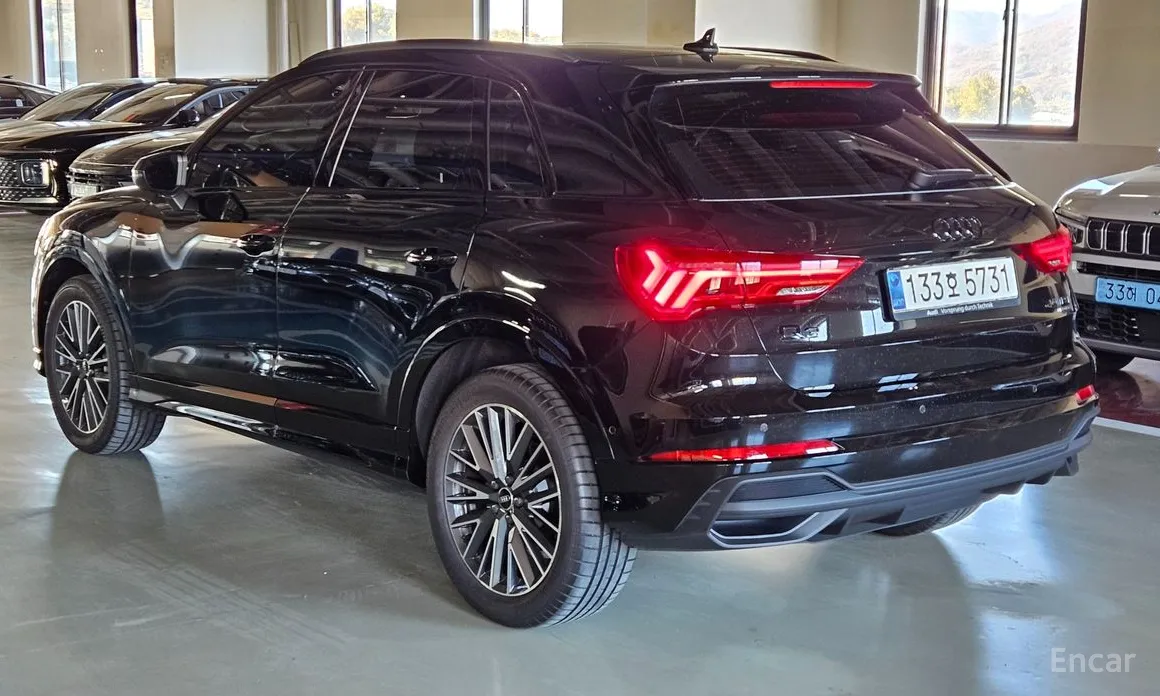 Фото 4 - Audi Q3