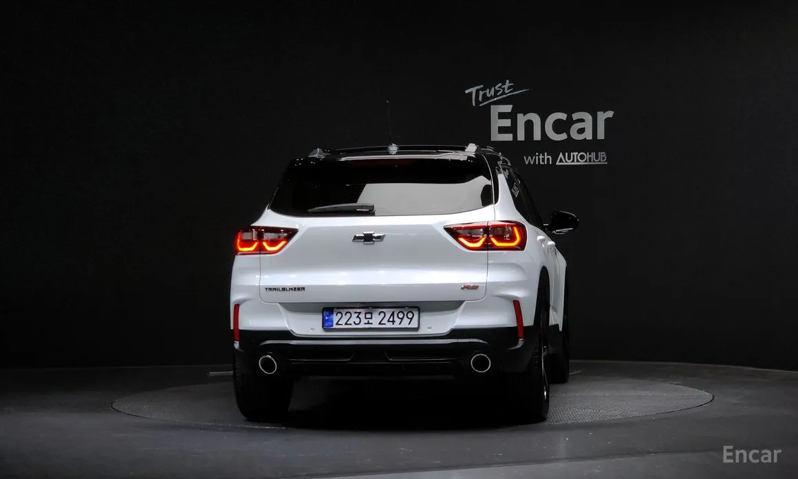 Фото 4 - Chevrolet Trailblazer