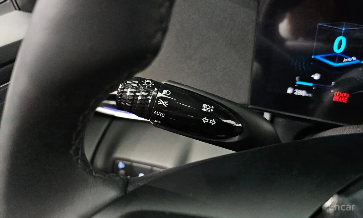 Фото 14 - Hyundai Avante