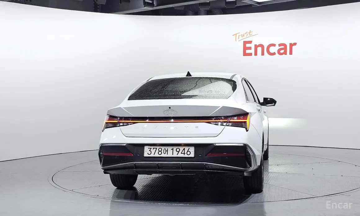 Фото 4 - Hyundai Avante