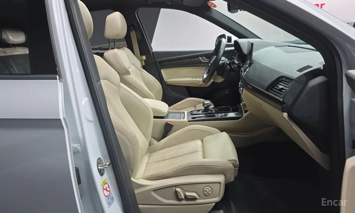 Фото 10 - Audi Q5