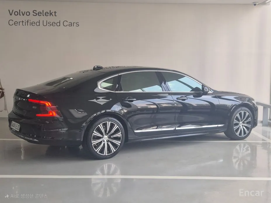 Фото 3 - Volvo S90