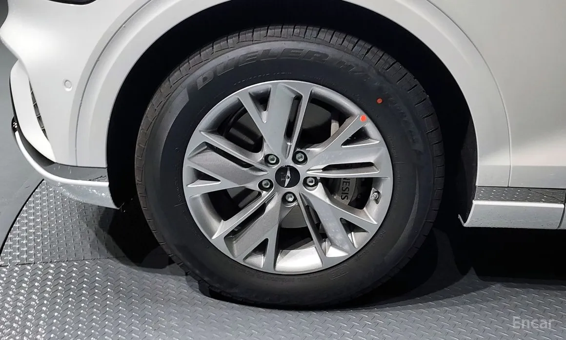 Фото 5 - Genesis GV70