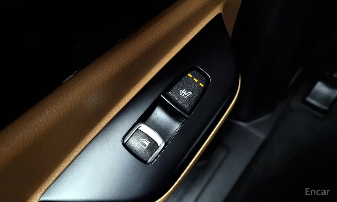 Фото 19 - Kia Carnival