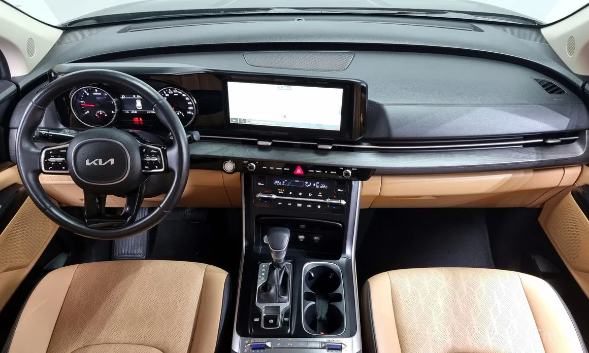 Фото 7 - Kia Carnival