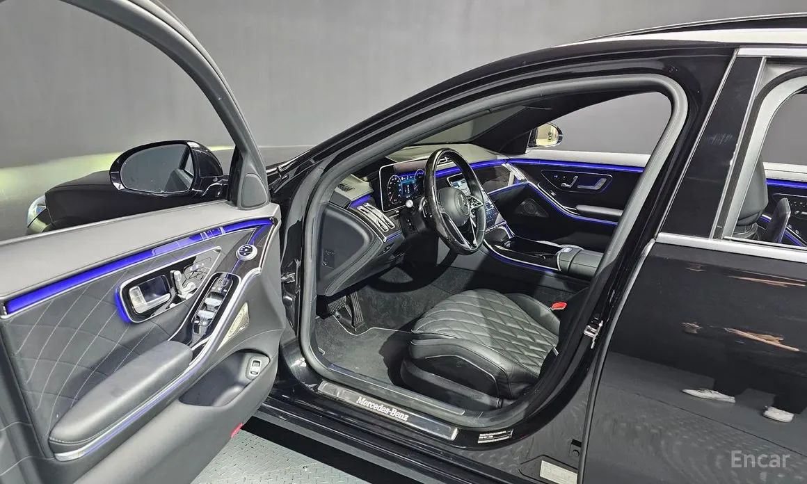 Фото 10 - Mercedes-Benz S-Class