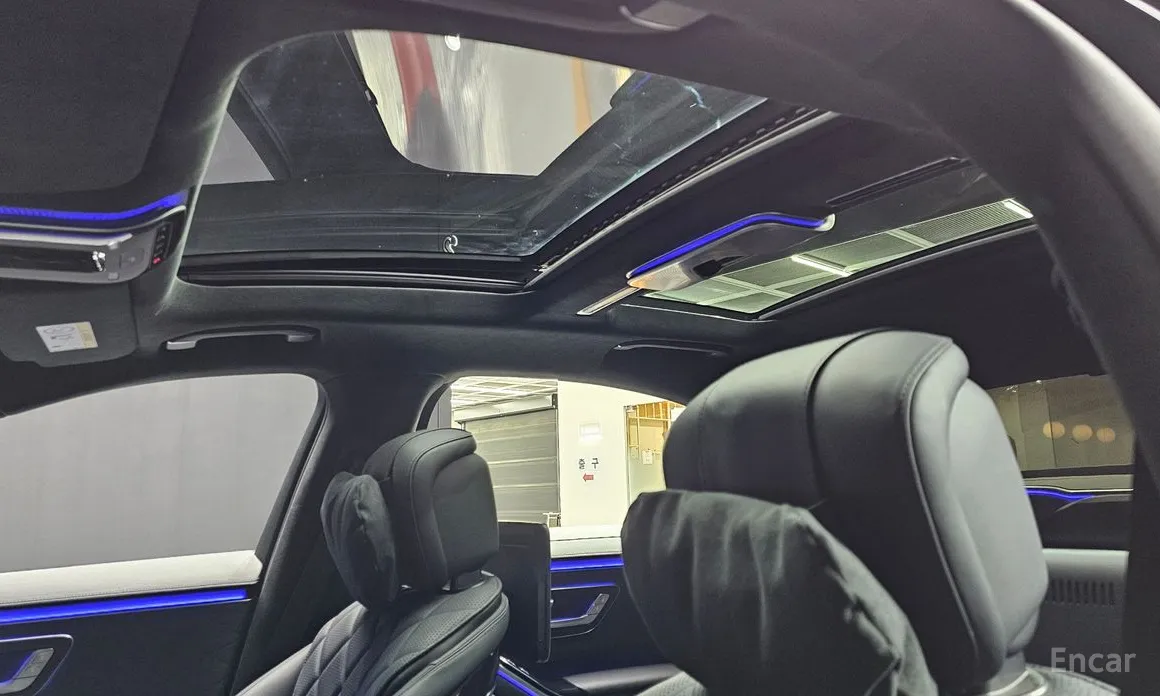 Фото 19 - Mercedes-Benz S-Class