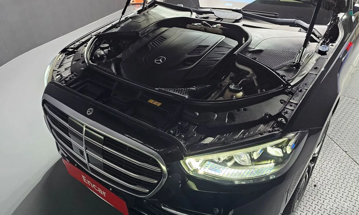 Фото 6 - Mercedes-Benz S-Class