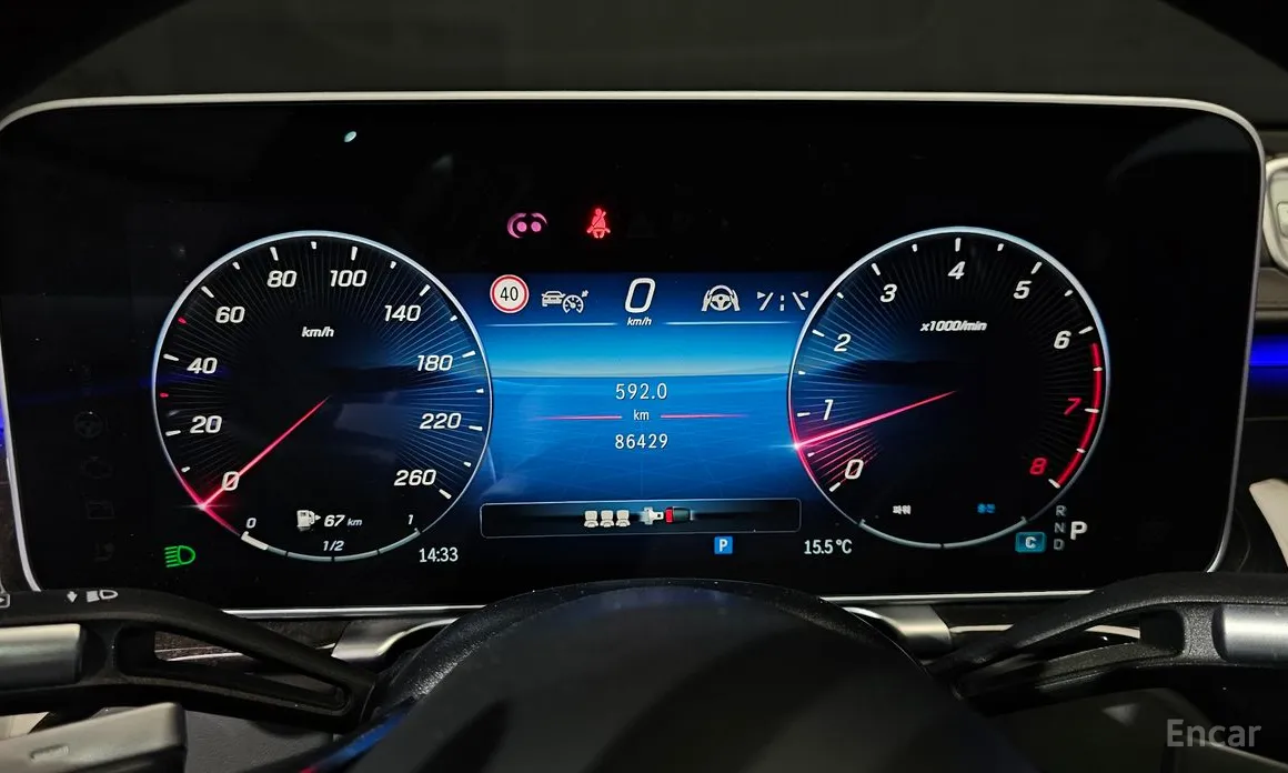 Фото 8 - Mercedes-Benz S-Class